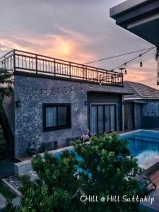 Chill at Hill Pool Villa Sattahip
