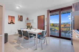 Lake and Sun, Garda Bliss with Pool