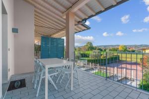 Lake and Sun, Garda Bliss with Pool