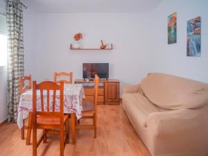 Apartamento Tranquilo en Conil con Parking Fácil