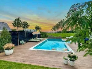Villa Abcoude with heated pool - Ouderkerk aan de Amstel