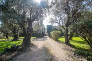 Villas Mouans Sartoux, bastide avec magnifique parc et piscine : photos des chambres