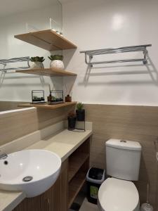 Lizzie - Studio Type Condo Unit