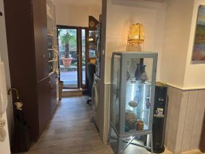 Promenade des Anglais With AC Near Negresco