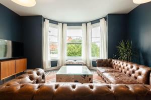 Lux Washington-Park Rooftop Patio-Free Parking