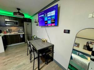Modern condo near Fremont Street