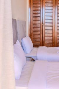 Luxury 2BR with Pool & Garden View Balcony