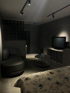 استديو المنام الراقي