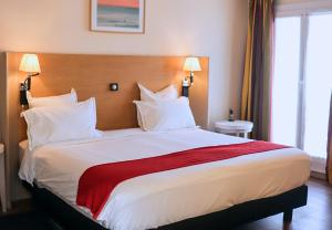 Hotels Grand Tonic Hotel & SPA NUXE : photos des chambres