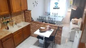 Escale de Cravant - 屈尔河畔阿尔西