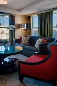 Harbor View King Suite room in Battery Wharf Hotel Boston Waterfront