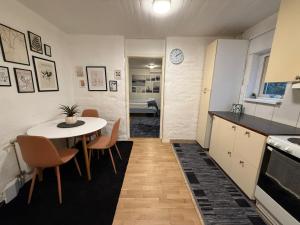 Close to the metro and nature