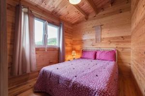 Chalet accueillant à Égliseneuve-des-Liards avec jardin