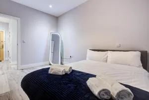 1 BR Flat - 6 Mins From Heathrow Airport - Flat 14 - 西德雷顿