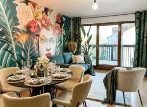 VALEMI BohoChic I 2BR 6PAX I TopLage I Parkplatz I Balkon I Küche - Hurlach