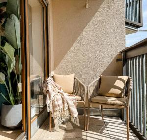 VALEMI BohoChic I 2BR 6PAX I TopLage I Parkplatz I Balkon I Küche