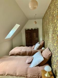 Maisons d'hotes Chambres d'hotes La Massonniere avec grand jardin - ideal familles, groupes et sejour nature - Sarthe : photos des chambres