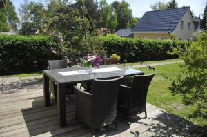 Two-Bedroom Holiday Home room in Ferienhaus Halfdin-Halfmin