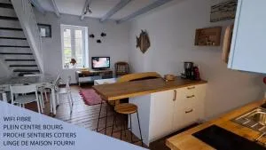 Le Gîte de l'Amer - T2 - Duplex - Centre Bourg - Mériadec