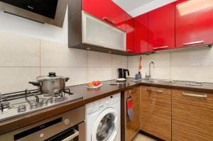 Apartament w Gdyni z Ogródkiem i 2 Sypialniami by Rent like home