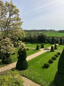 Maisons d'hotes Chambres d'hotes La Massonniere avec grand jardin - ideal familles, groupes et sejour nature - Sarthe : photos des chambres