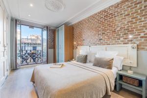 Fuster Apartments by Aspasios