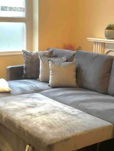 Oxford street holiday apartment