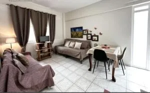 Mike's Apartment - Antirrio