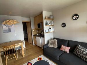 Studio cosy 2 adultes+2 enfants, Alpe dHuez, proche pistes et commerces - FR-1-405-202