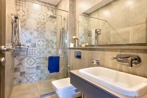 El Mufasa Skynest - Urban Luxury with Balcony, Infinity Pool, Gym & Sauna