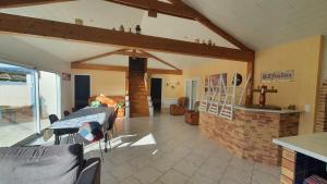 Maisons de vacances La belle Vendeenne : Maison 4 Chambres