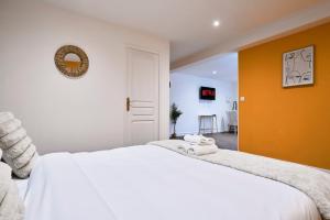 Capstay - Roubaix - Grande Rue l Netflix - Wifi