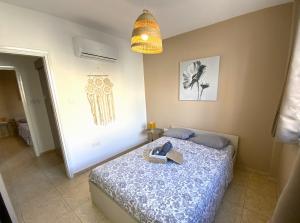 Cozy 2BR Beach Apt, Perfect for Getaways