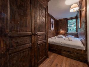 Appartement cosy 81m² Courchevel 1850 - 6 pers - Proche pistes, parking, wifi - FR-1-631-172