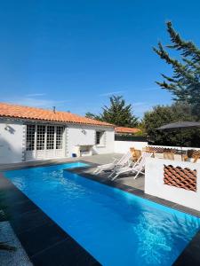 Villas Maritime villa between beach and forest : photos des chambres