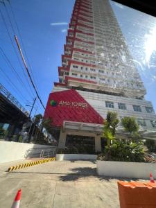 POEA Mega Mall WiFi Netflix