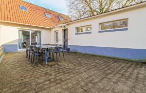 Maisons de vacances Amazing Home In Saint-Josse With Wifi : photos des chambres