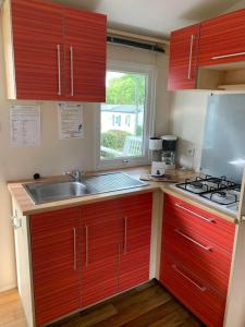 Campings Camping 3 etoiles - Piscine - eeeddg : photos des chambres