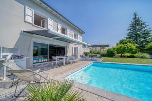 Villas Villa Piscine Eau Salee avec jeux multiples : photos des chambres