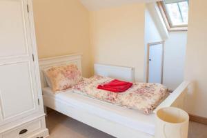 6 Solent Reach Mews