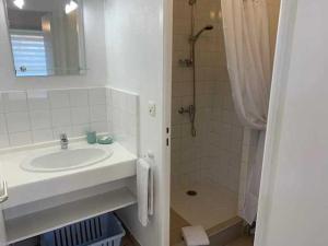Campings Camping 3 etoiles - Piscine - ccaidda : photos des chambres