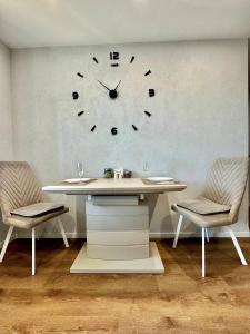 ApartPoltava Сонячний парк, історичний ЦЕНТР Найновіший будинок Дизайн 2023 Легка розкіш Тропічний душ ЗВІТНІ ДОКУМЕНТИ