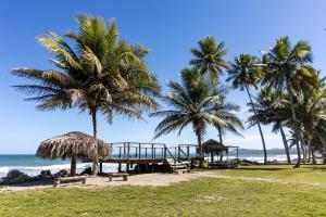 Las Canas Beach Retreat