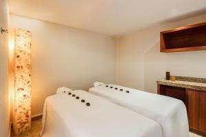 Fiesta Americana Acapulco Villas