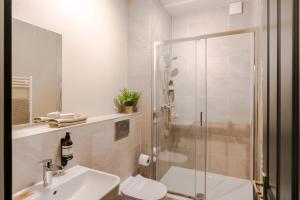 Pembroke House I Your Apartment