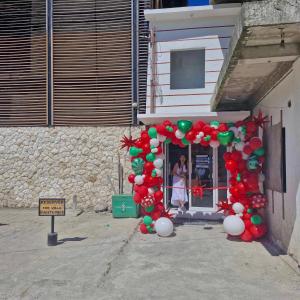 Insan seabeds room 1 beach front 3 pax beside Kabsata beach view room