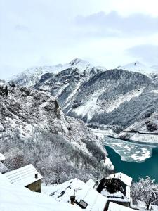 Gite Lemparis à 10 minutes des Deux-Alpes