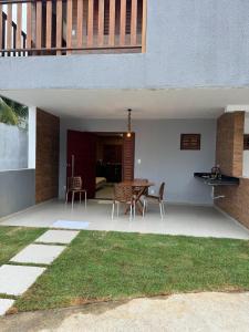 Beach house in Pirambuzios