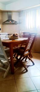 Lyras house