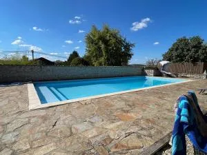 Beautiful Gite, Private Pool, Magnificent views!!! - Salles-Lavalette